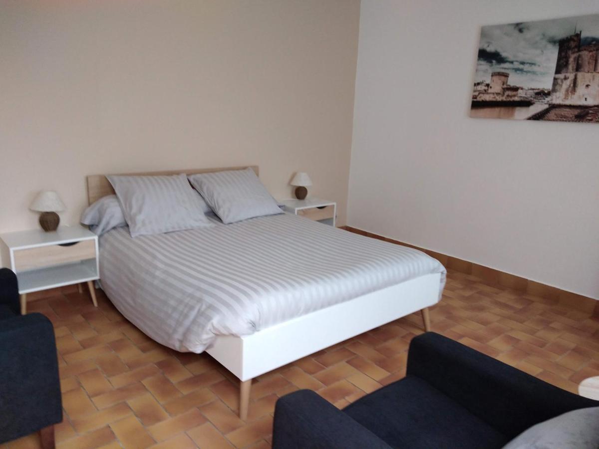 Appartement A Rochefort מראה חיצוני תמונה